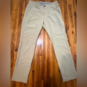 Under Armour Men's Khaki Chinos